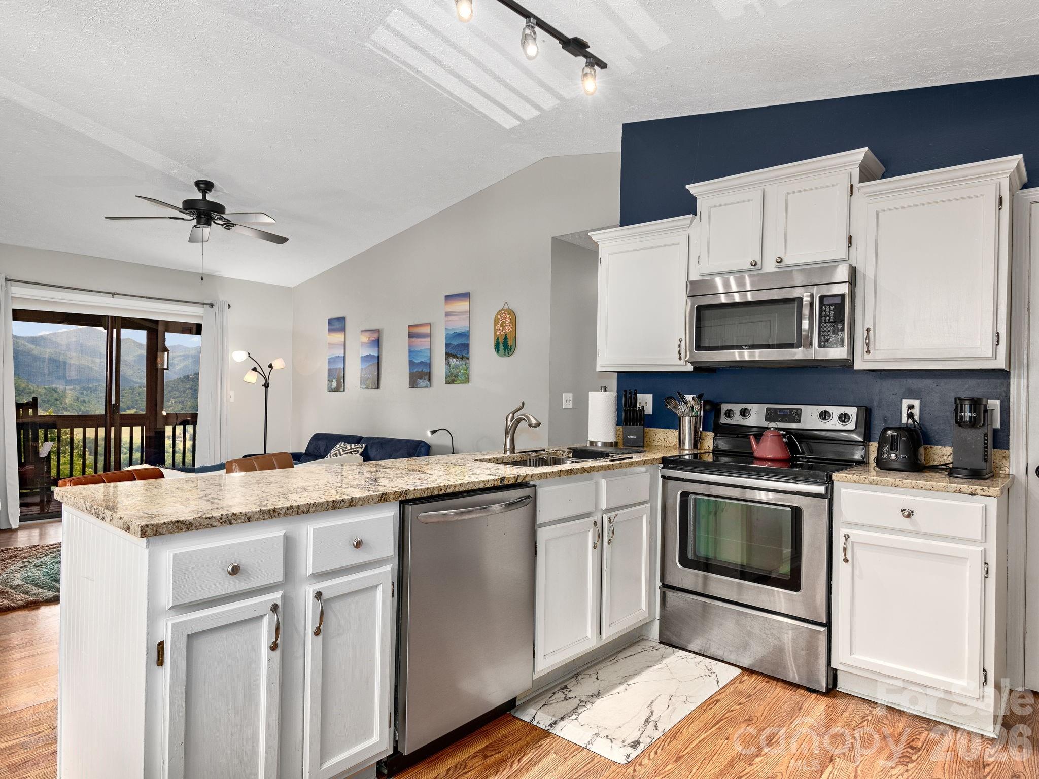 1541 Utah Mountain Road Waynesville NC 28785