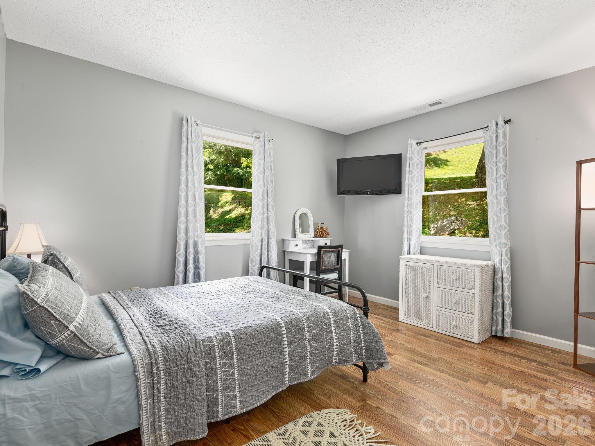 1541 Utah Mountain Road Waynesville NC 28785