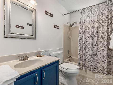 1541 Utah Mountain Road Waynesville NC 28785