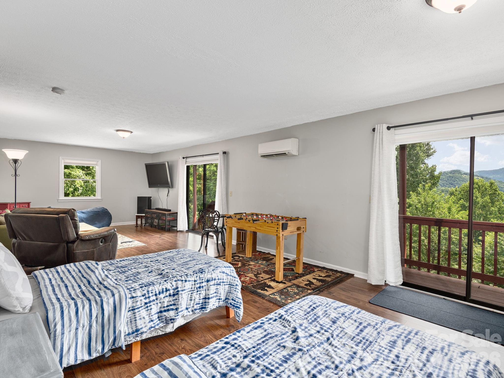 1541 Utah Mountain Road Waynesville NC 28785
