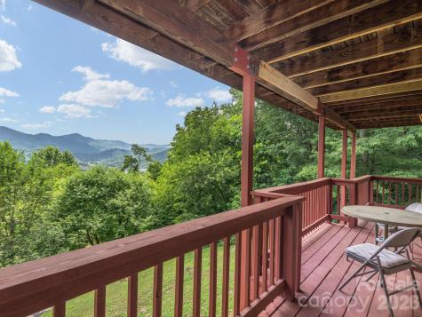 1541 Utah Mountain Road Waynesville NC 28785