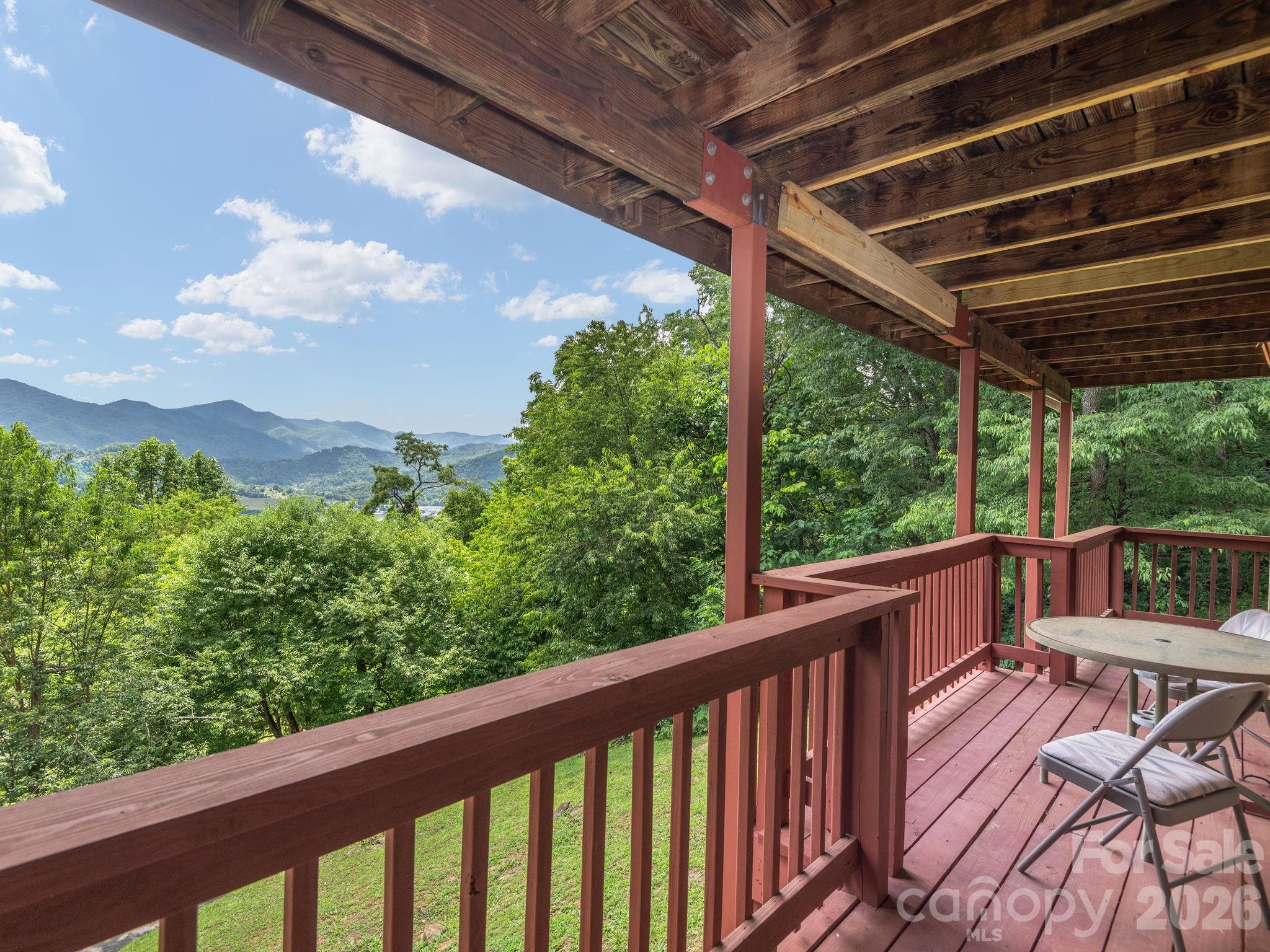 1541 Utah Mountain Road Waynesville NC 28785