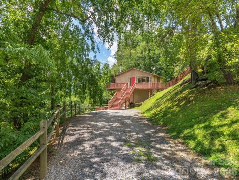 1541 Utah Mountain Road Waynesville NC 28785