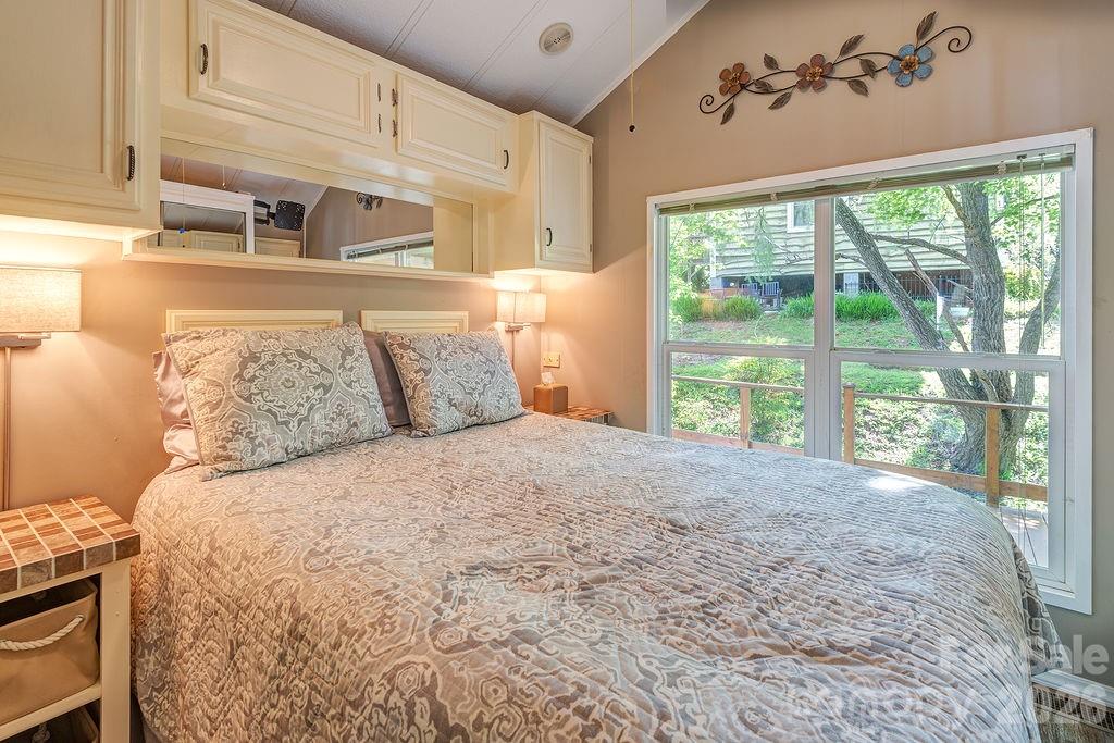 161 Summer Place Drive Waynesville NC 28785