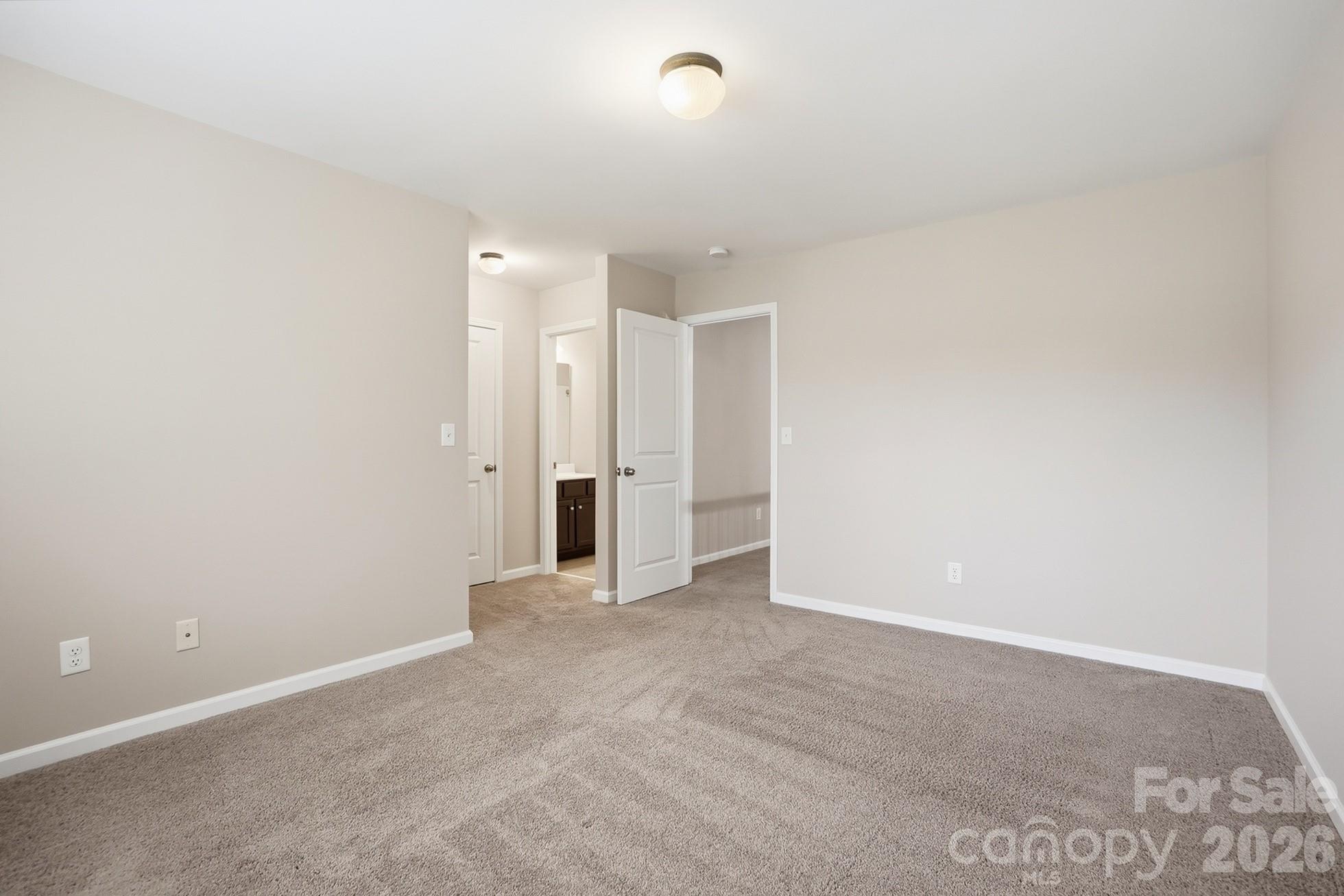 9013 Gailes Drive Charlotte NC 28278