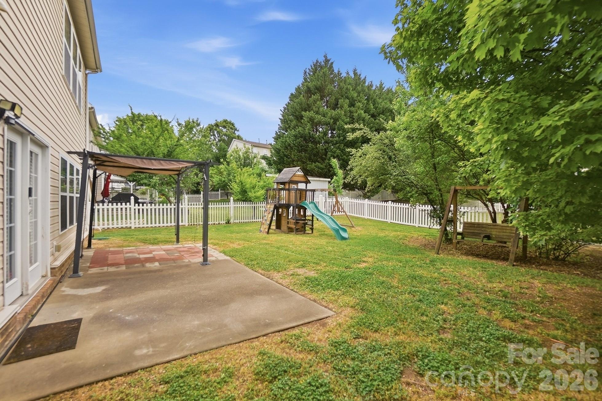 9013 Gailes Drive Charlotte NC 28278