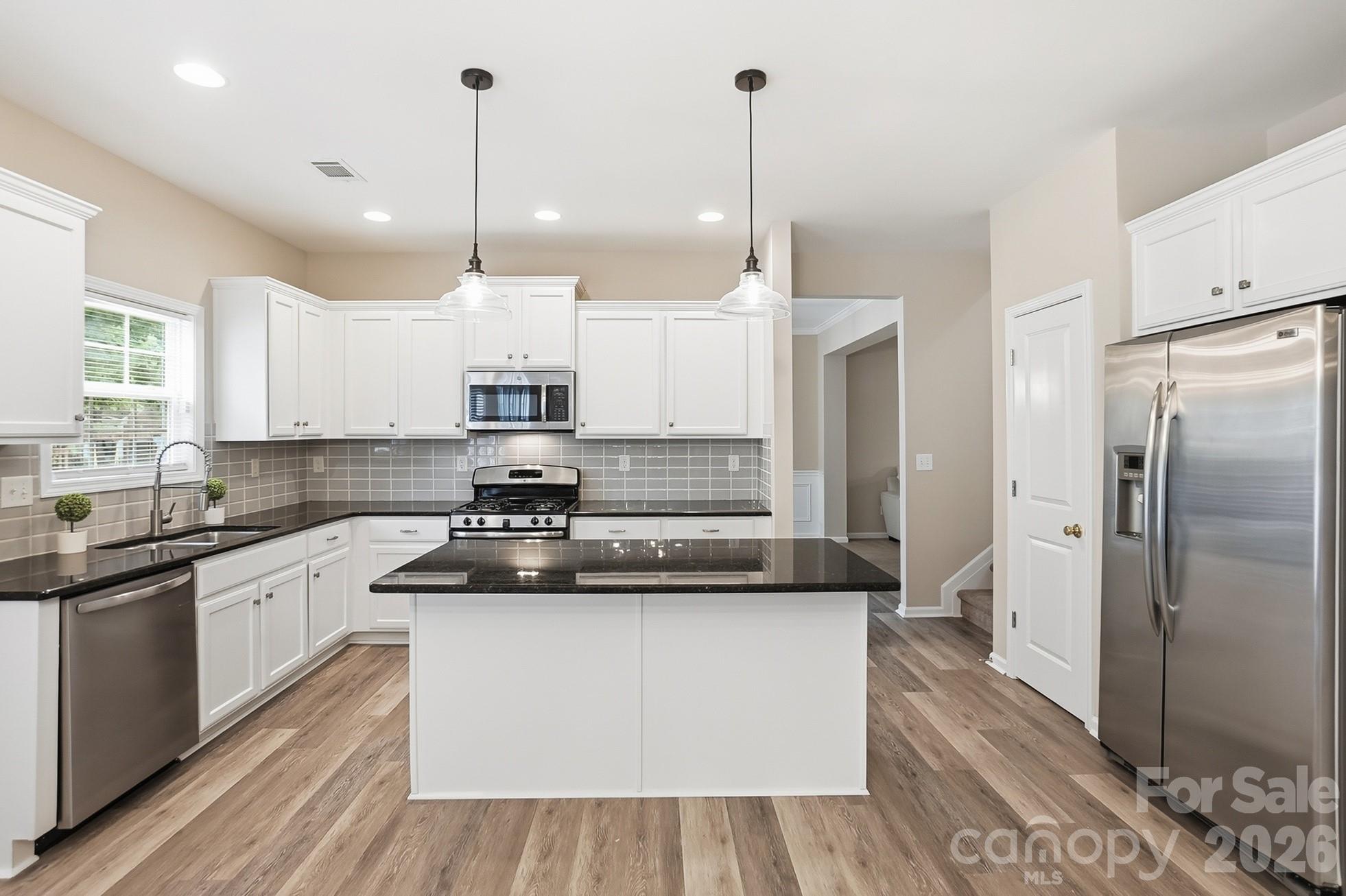 9013 Gailes Drive Charlotte NC 28278
