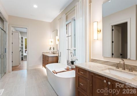 1020 Habersham Drive Charlotte NC 28209