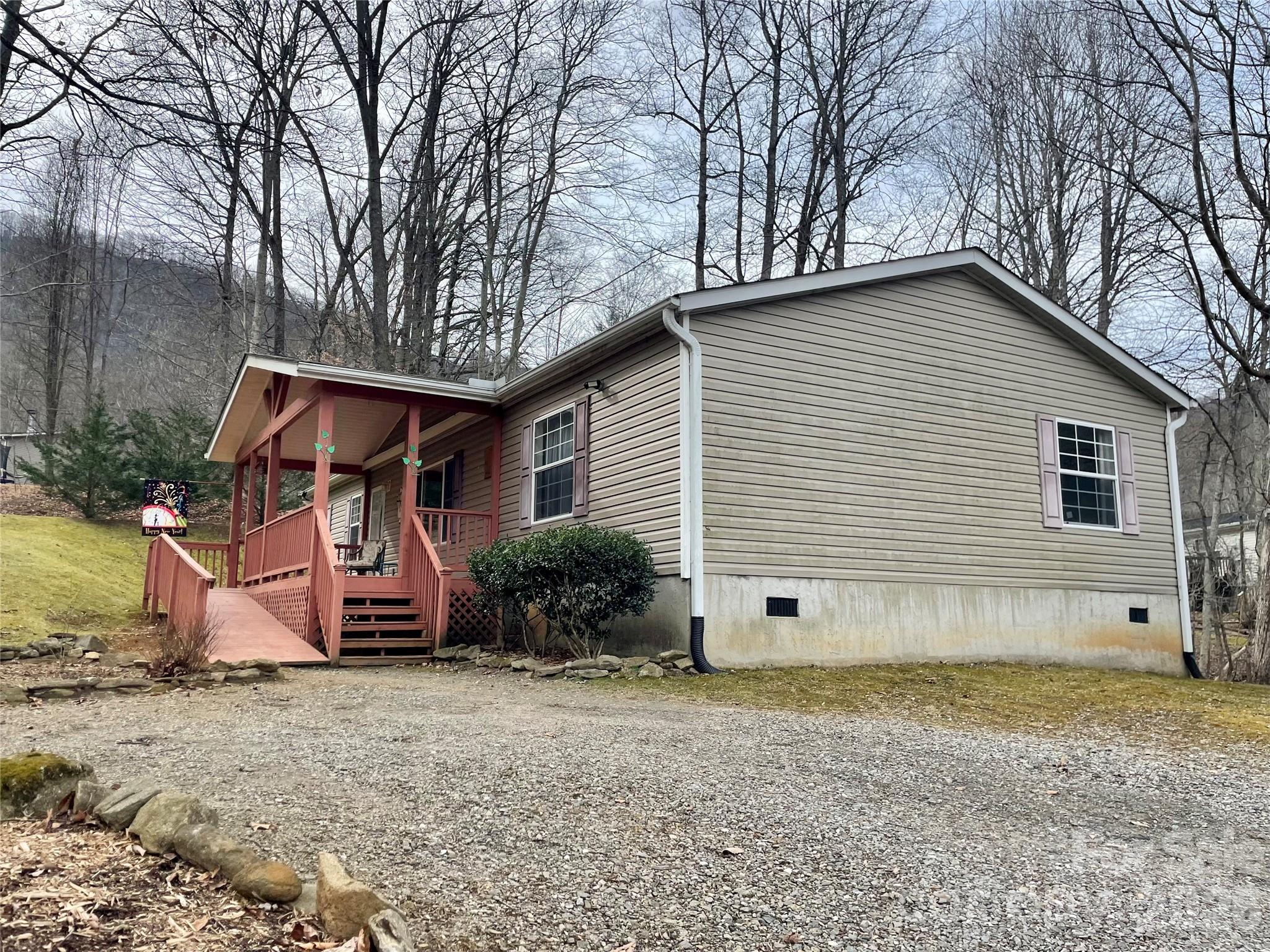 23 Mahan Lane Waynesville NC 28786