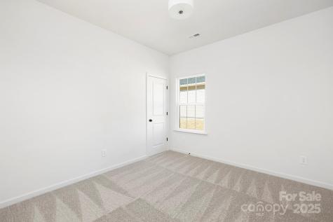 319 E Glendale Avenue Mount Holly NC 28120