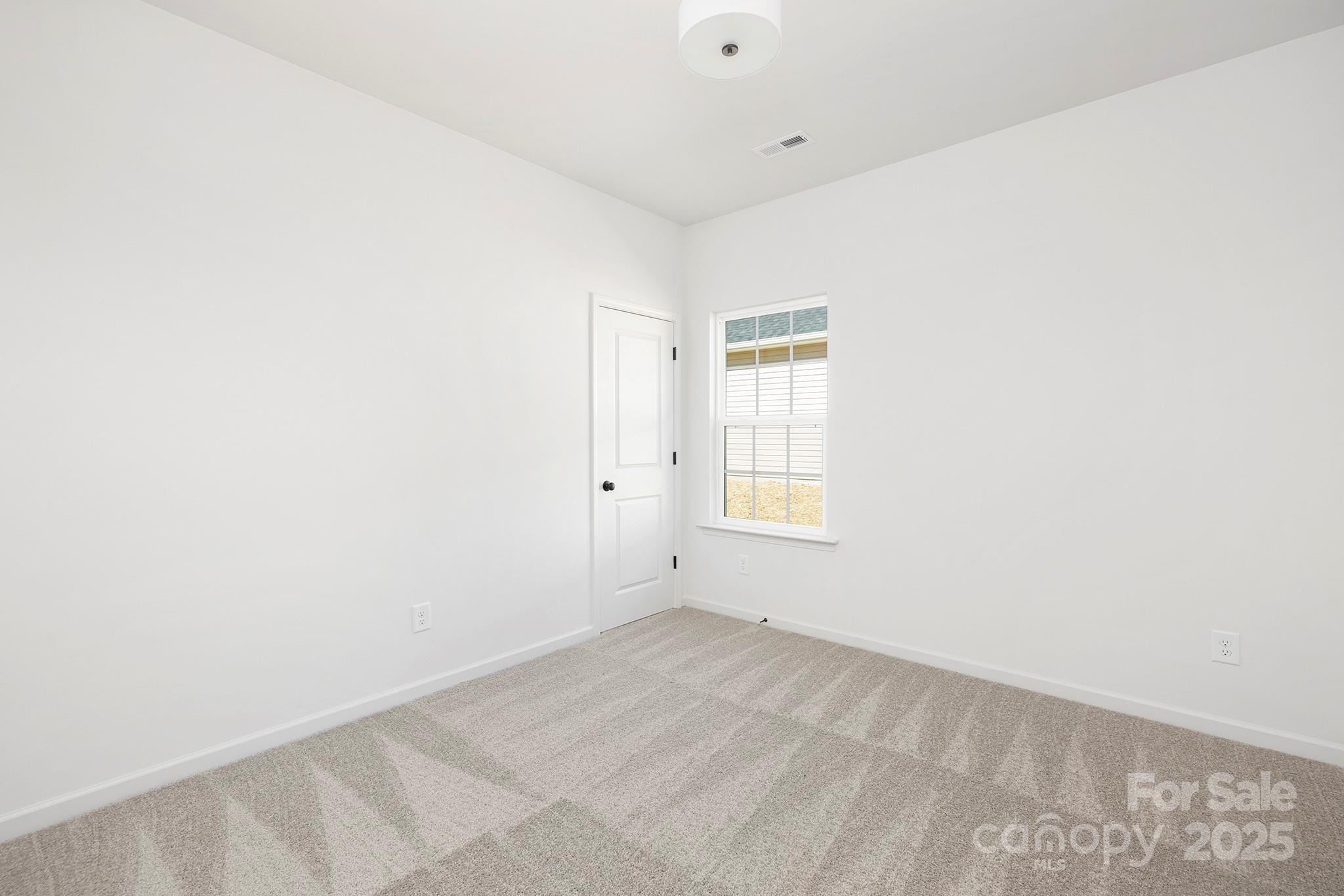 319 E Glendale Avenue Mount Holly NC 28120