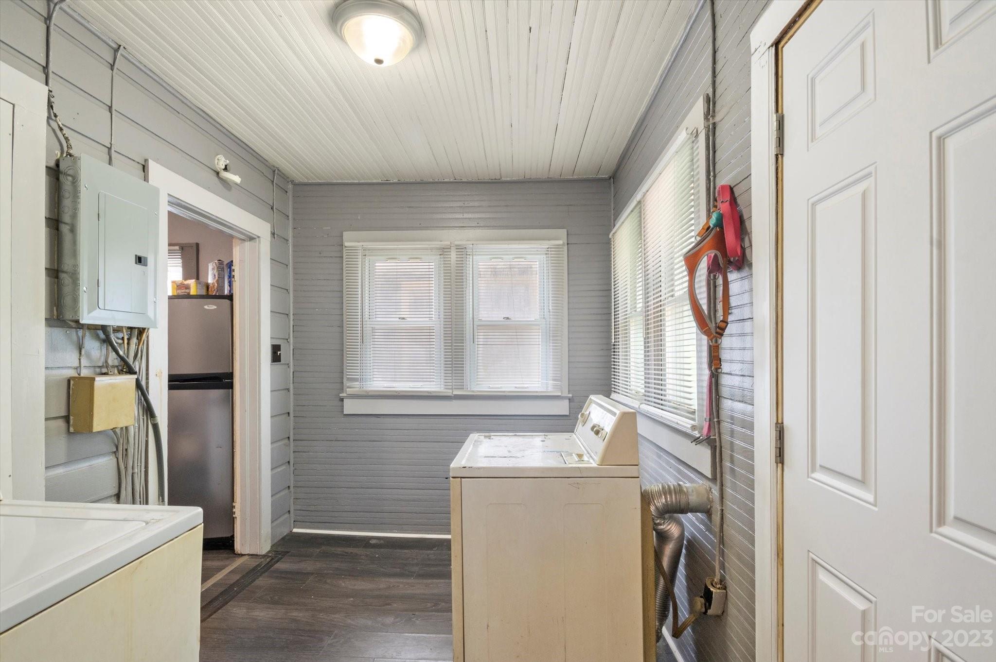 187 Montana Avenue Asheville NC 28806