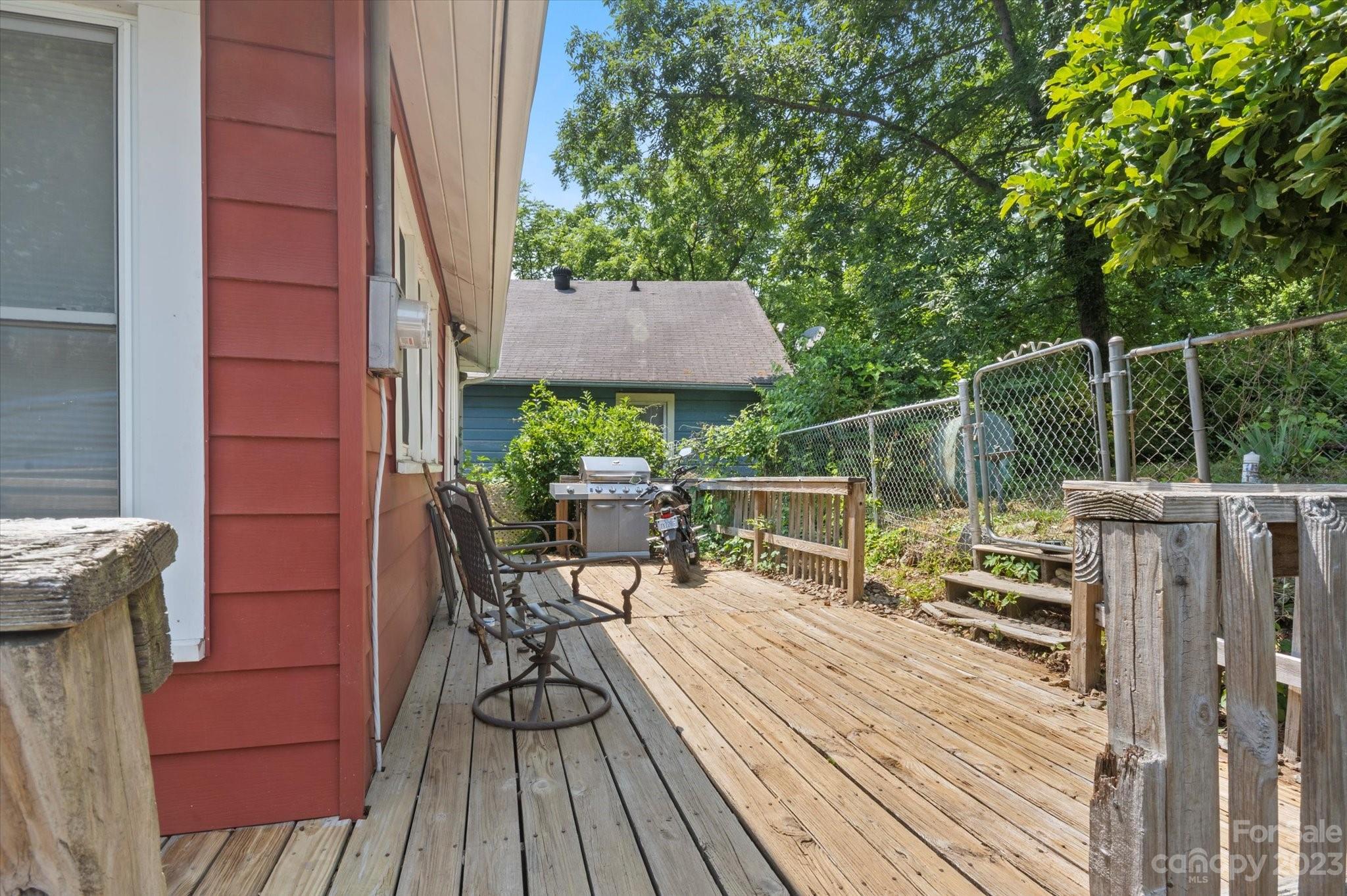 187 Montana Avenue Asheville NC 28806
