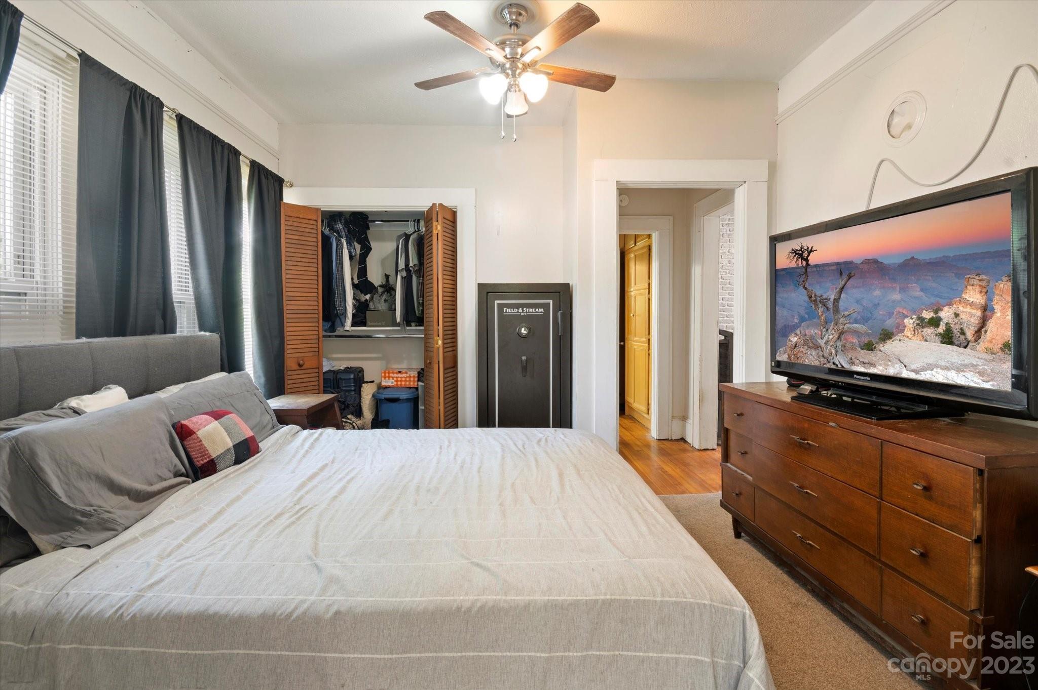 187 Montana Avenue Asheville NC 28806