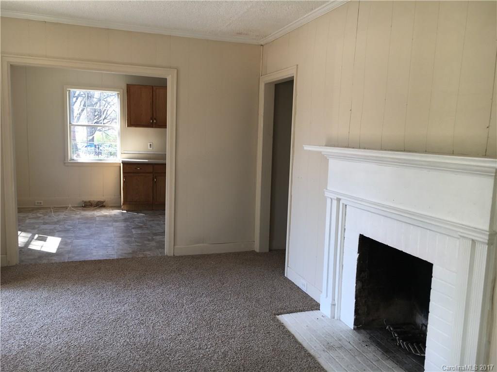 2825 Parkway Avenue Charlotte NC 28208