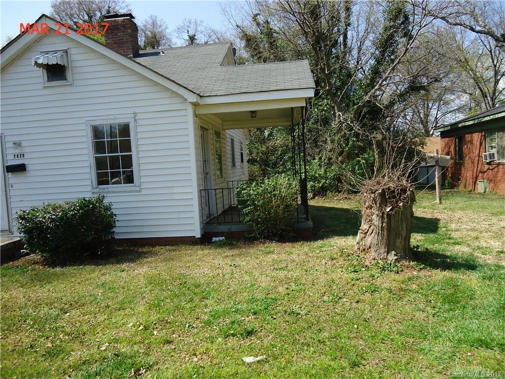 2825 Parkway Avenue Charlotte NC 28208