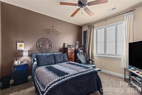 1108 Stuarts Landing Drive Cramerton NC 28032