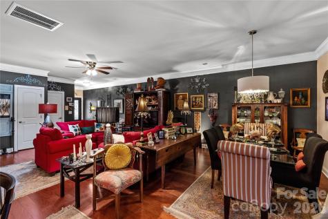 1108 Stuarts Landing Drive Cramerton NC 28032