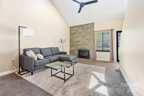 223 Cheyenne Court Asheville NC 28803