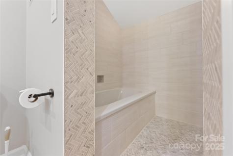 223 Cheyenne Court Asheville NC 28803