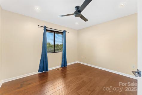 223 Cheyenne Court Asheville NC 28803