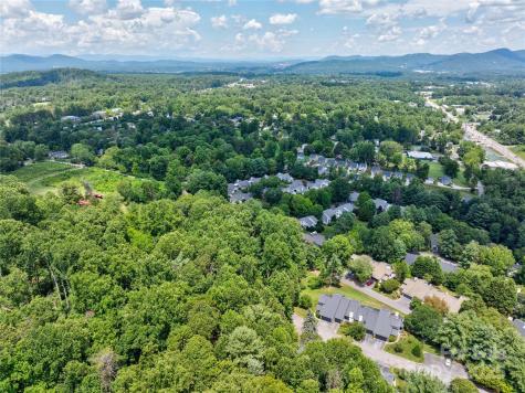 223 Cheyenne Court Asheville NC 28803