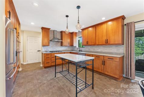223 Cheyenne Court Asheville NC 28803