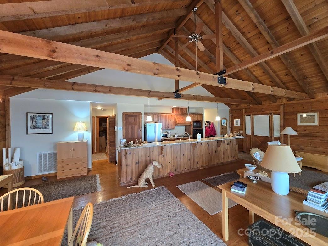 979 Wagon Road Warrensville NC 28693