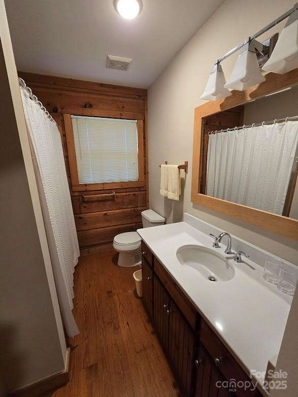 979 Wagon Road Warrensville NC 28693