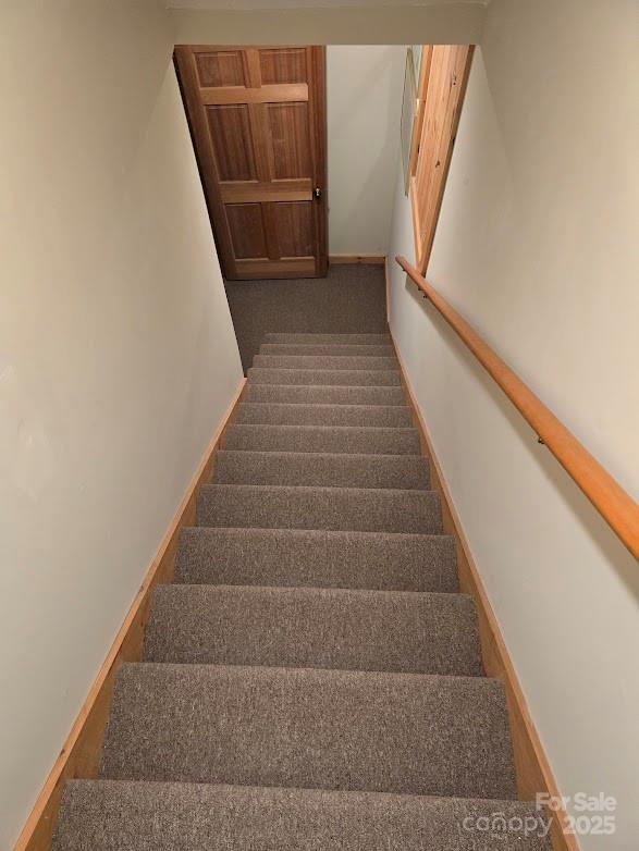 979 Wagon Road Warrensville NC 28693