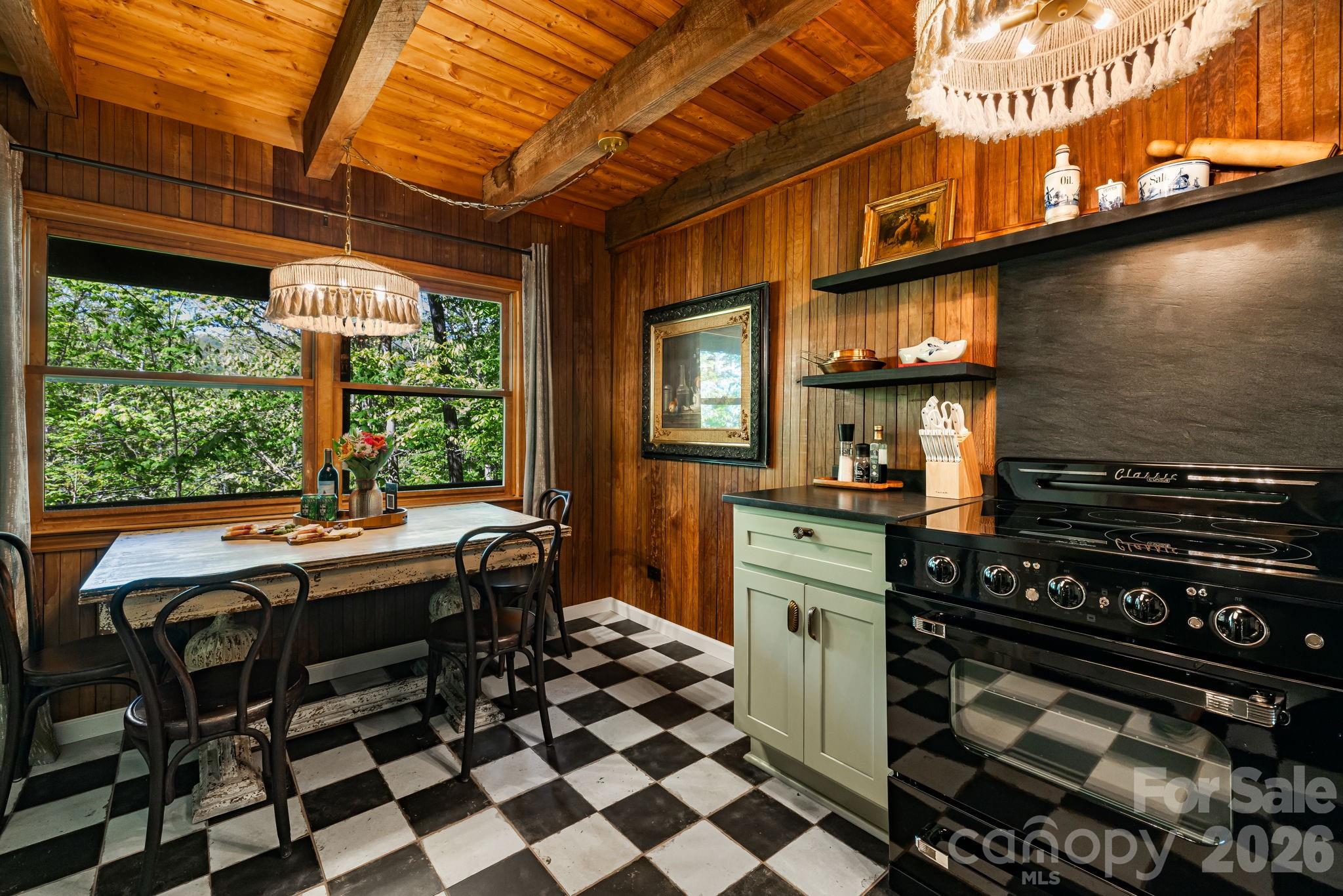 155 Spivey Mountain Road Asheville NC 28806