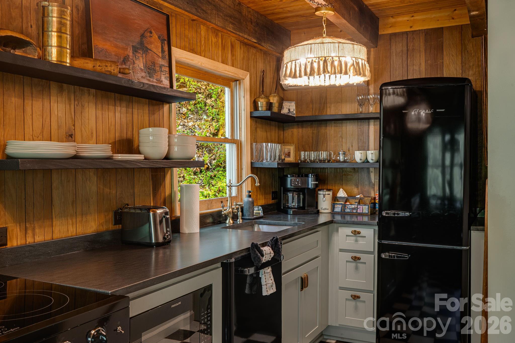 155 Spivey Mountain Road Asheville NC 28806