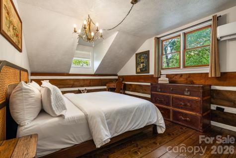155 Spivey Mountain Road Asheville NC 28806