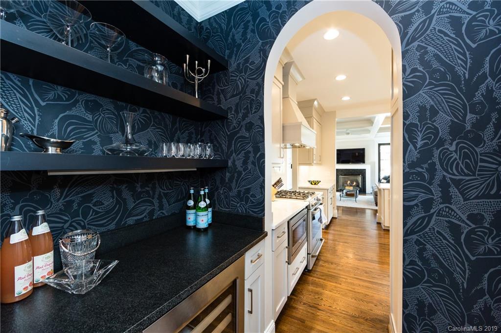 421 N Dotger Avenue Charlotte NC 28204