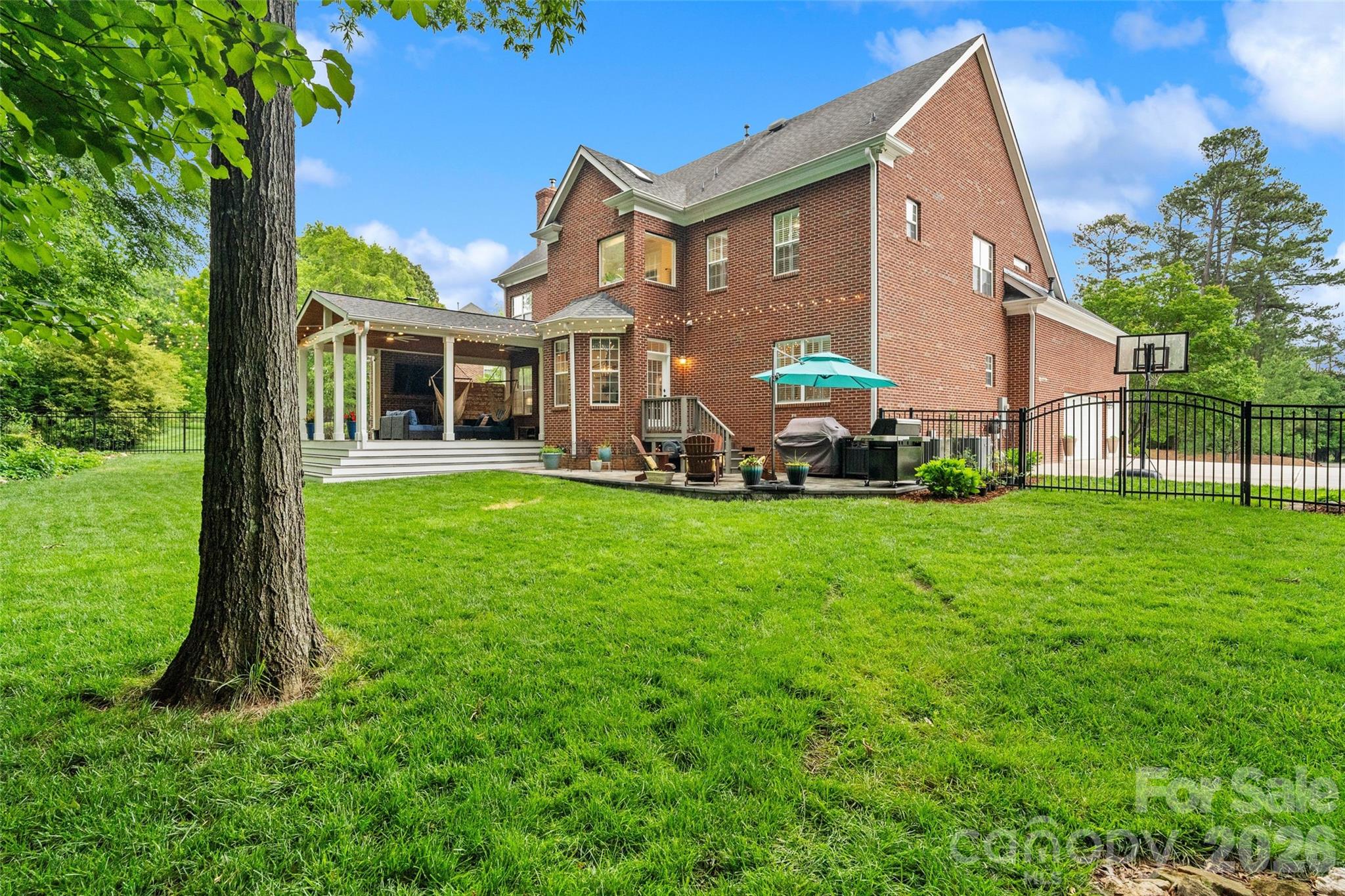 406 Castlestone Lane Matthews NC 28104