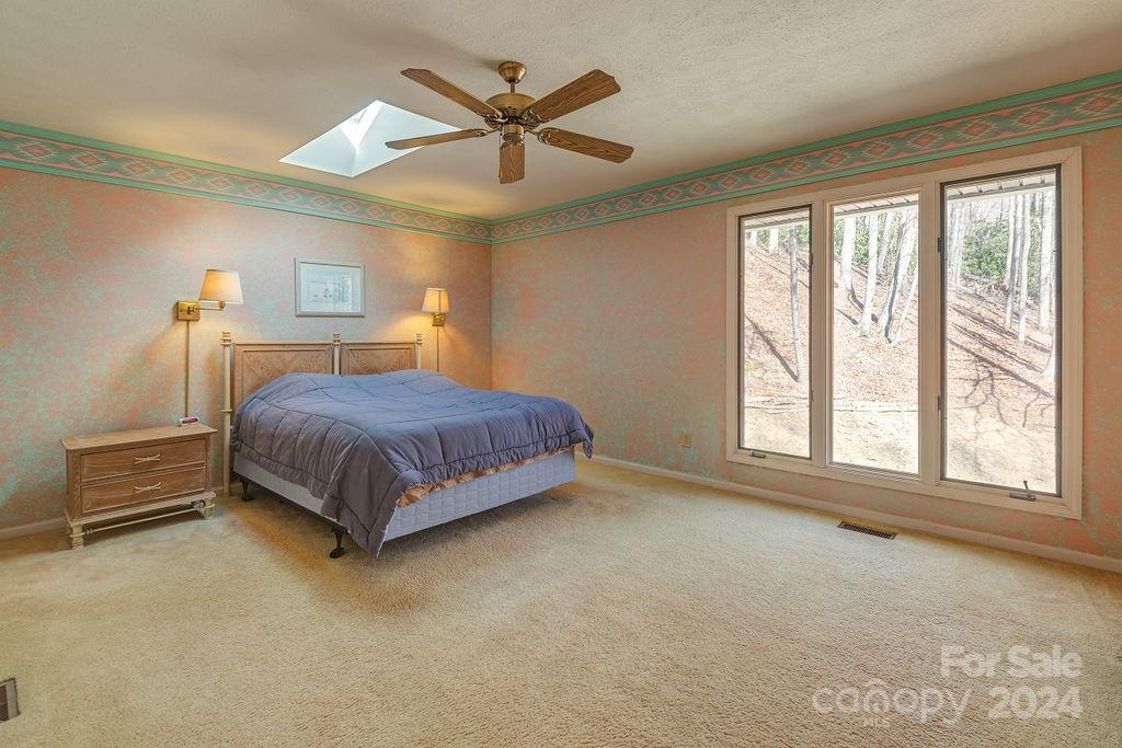 975 Wash Freeman Road Hendersonville NC 28792