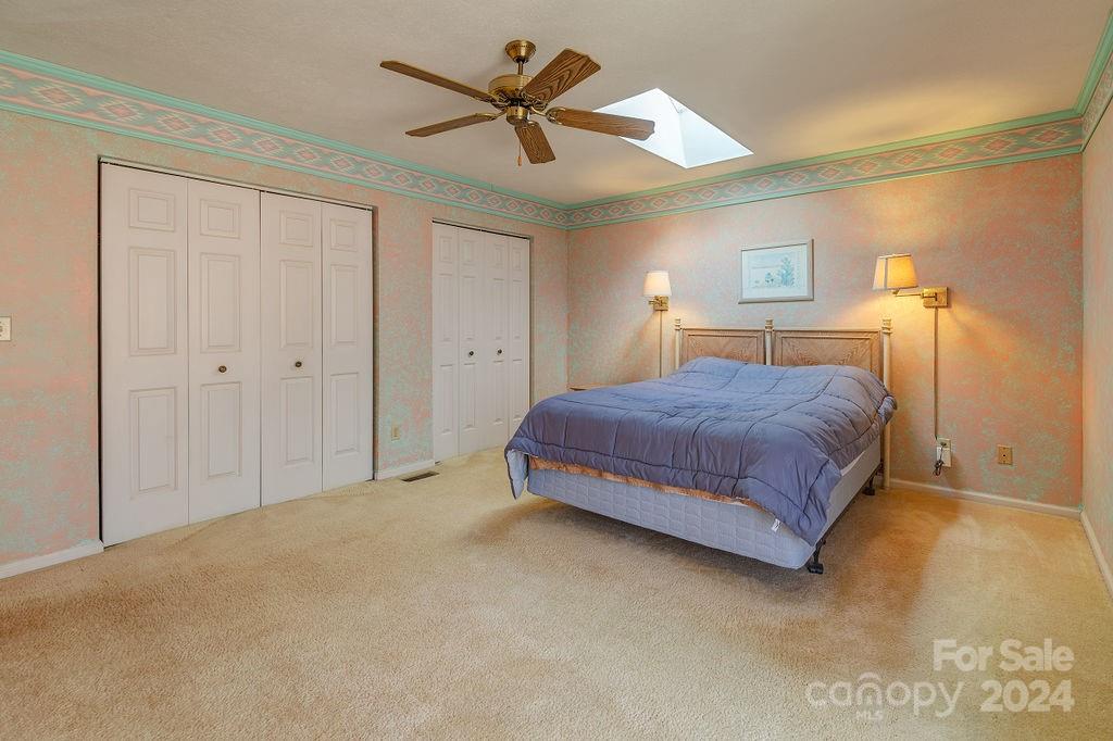 975 Wash Freeman Road Hendersonville NC 28792