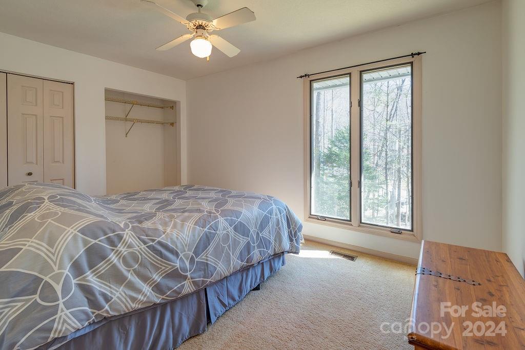 975 Wash Freeman Road Hendersonville NC 28792