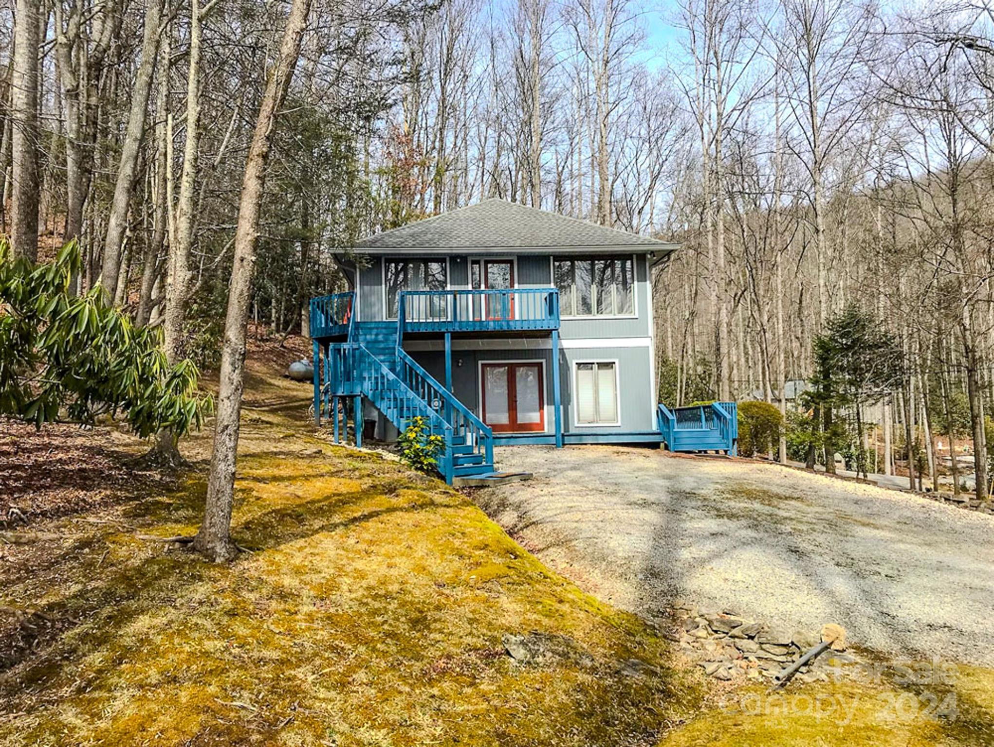 975 Wash Freeman Road Hendersonville NC 28792