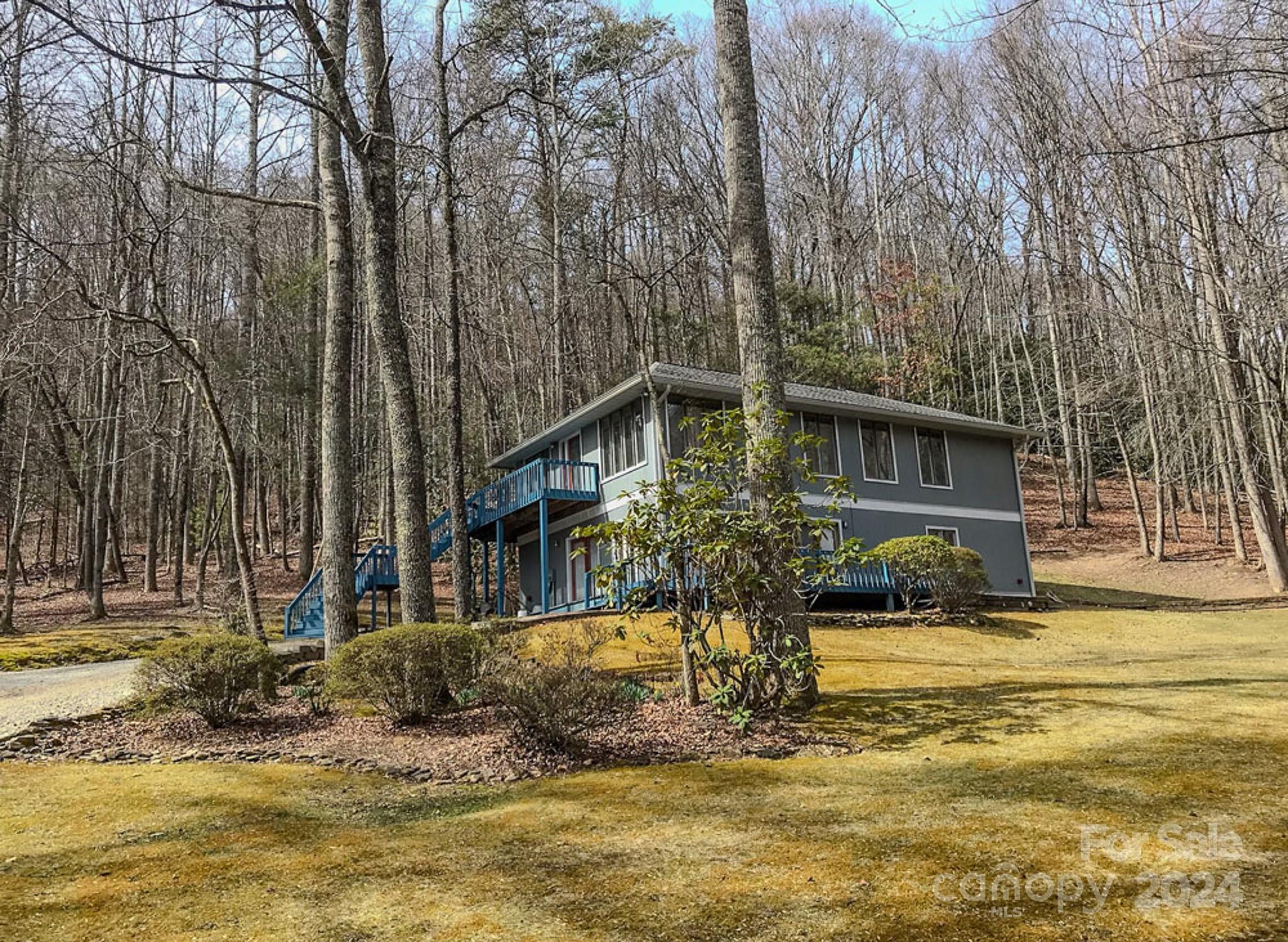 975 Wash Freeman Road Hendersonville NC 28792