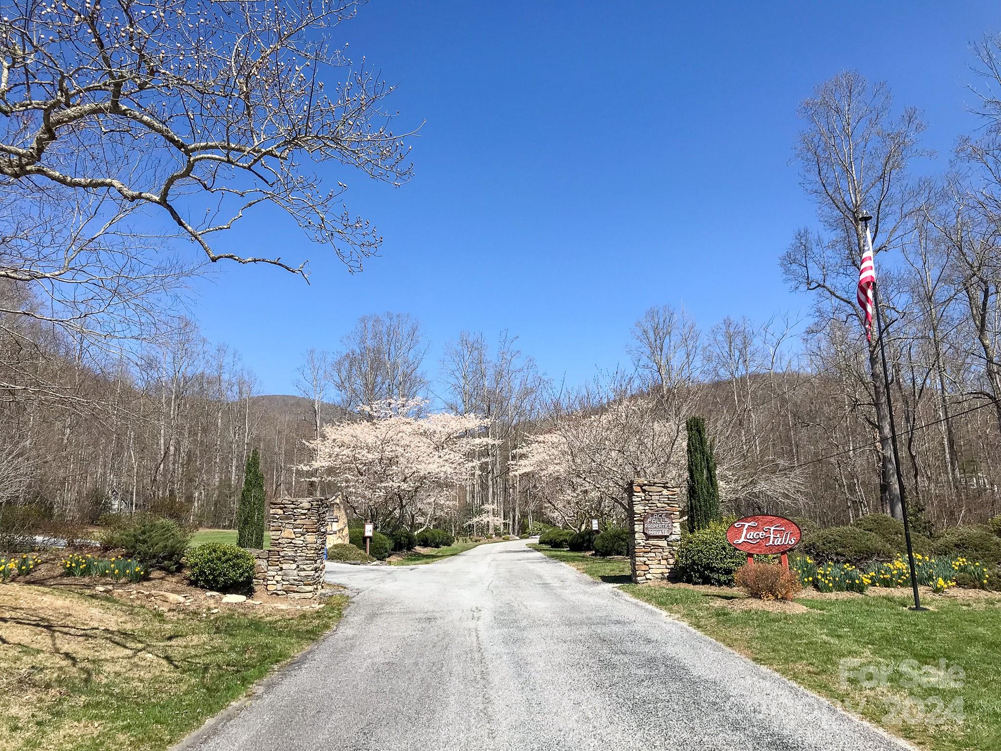 975 Wash Freeman Road Hendersonville NC 28792