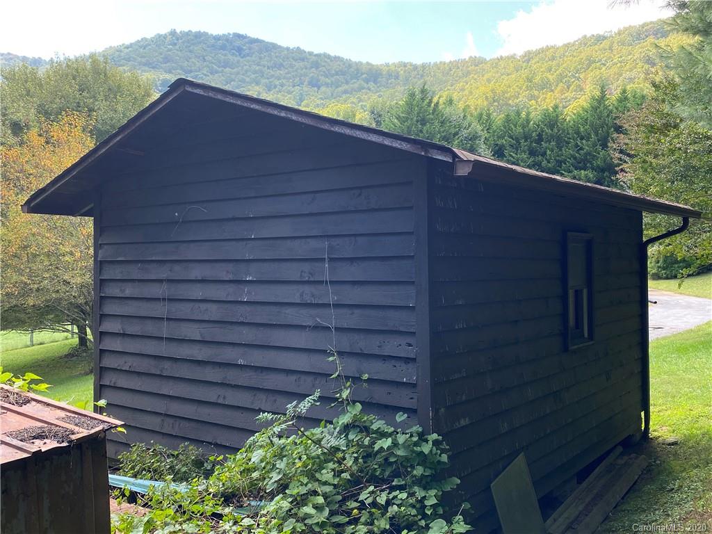 222 Bee Ridge Road Asheville NC 28803