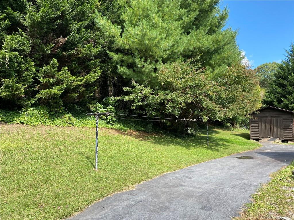 222 Bee Ridge Road Asheville NC 28803