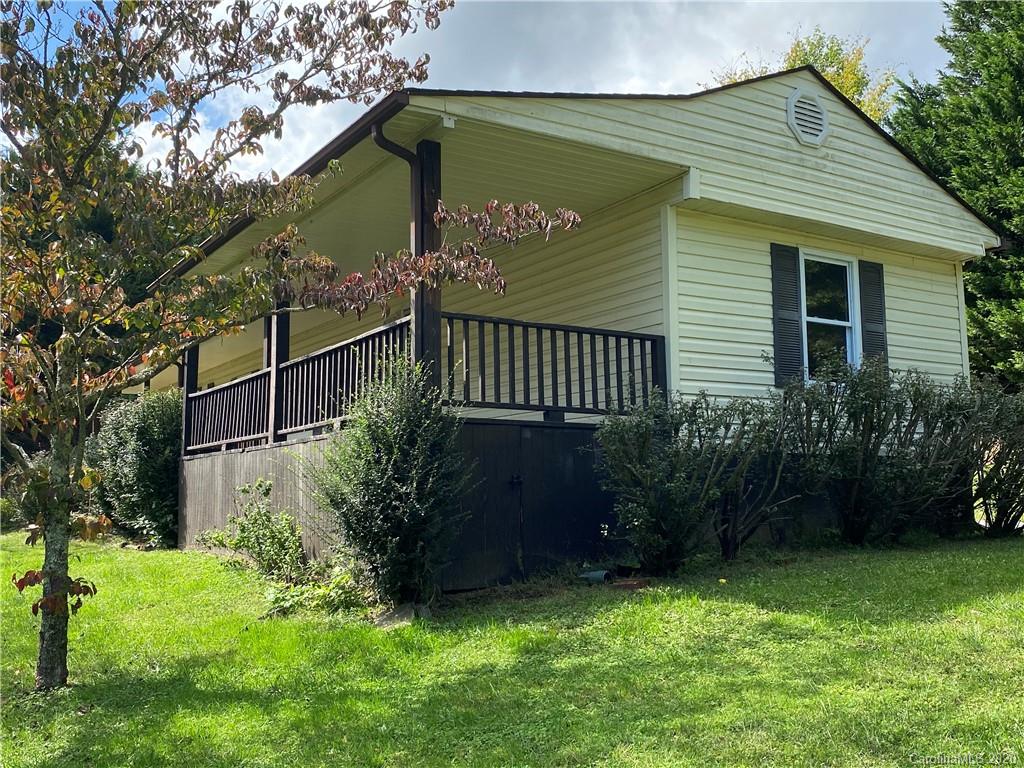 222 Bee Ridge Road Asheville NC 28803