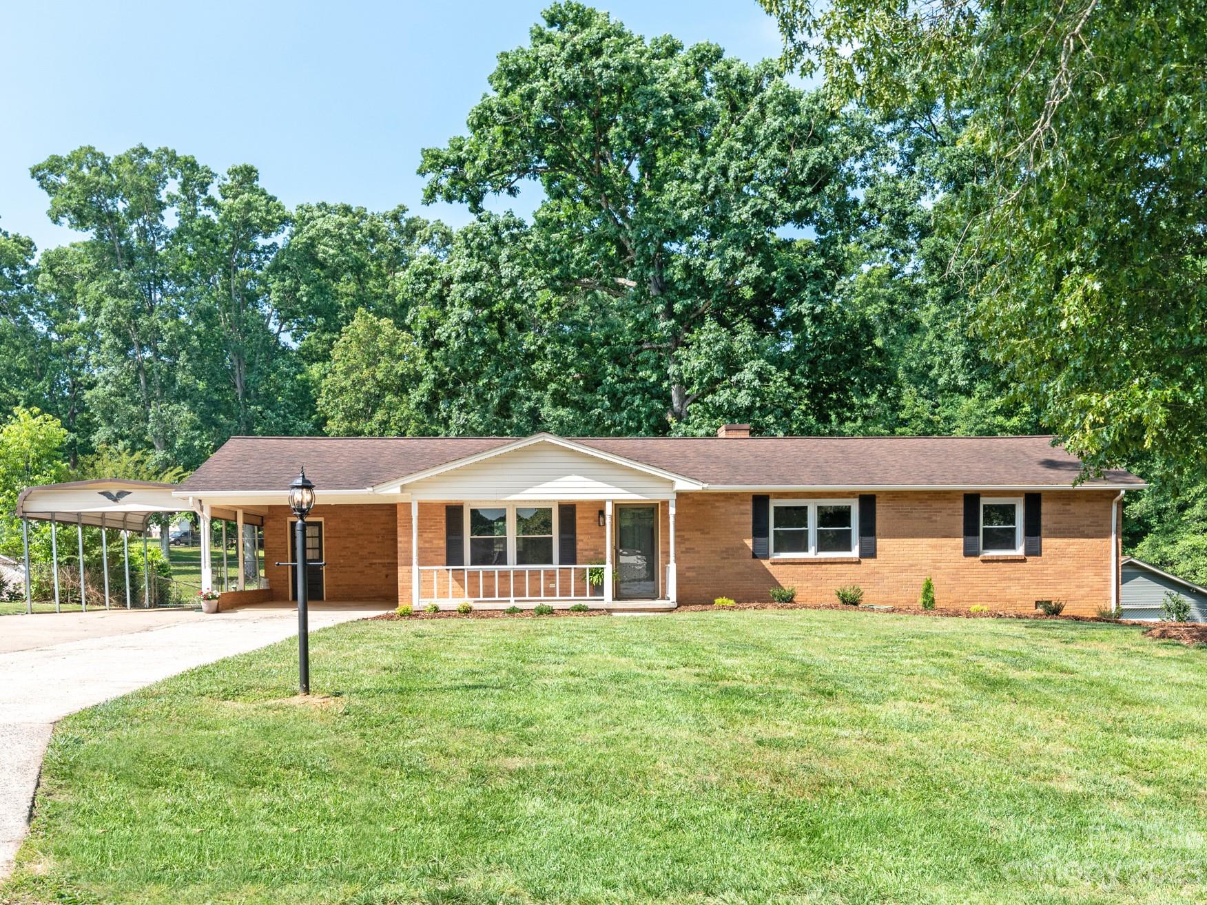 5208 Spring Lane Shelby NC 28152