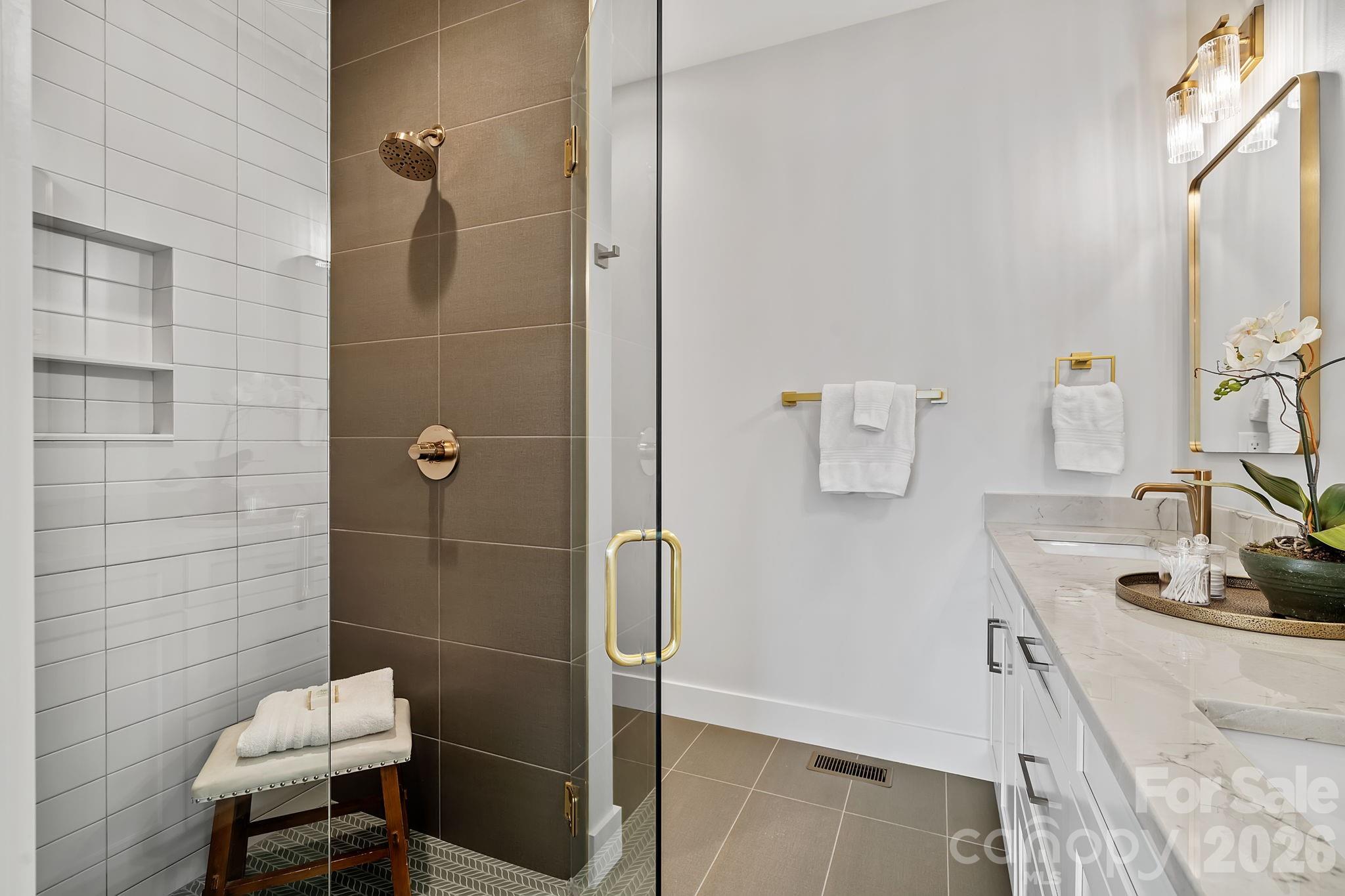 5 Gudger Road Asheville NC 28806