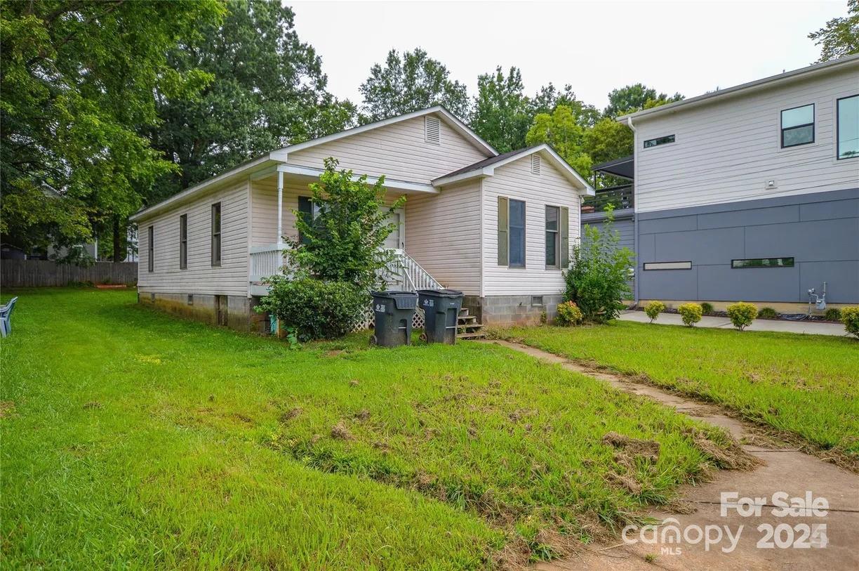 1726 Umstead Street Charlotte NC 28205