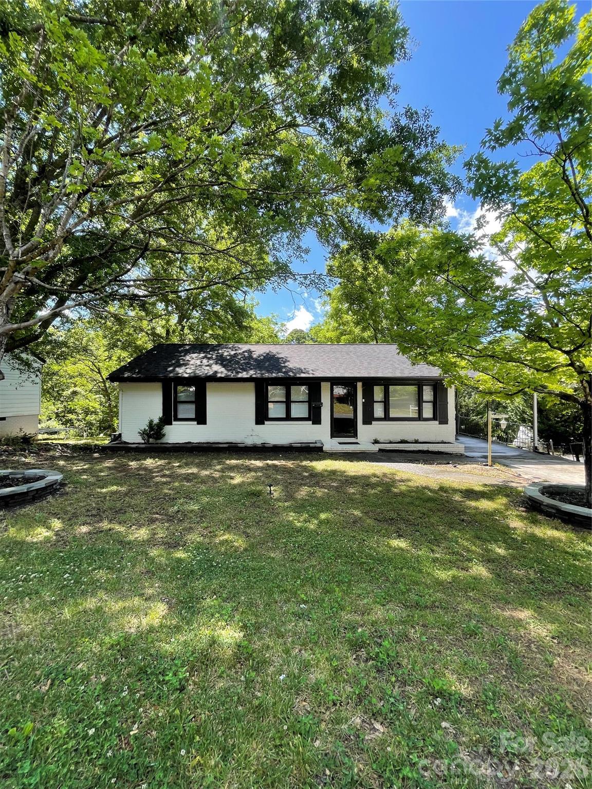 609 Glenn Street Gastonia NC 28052