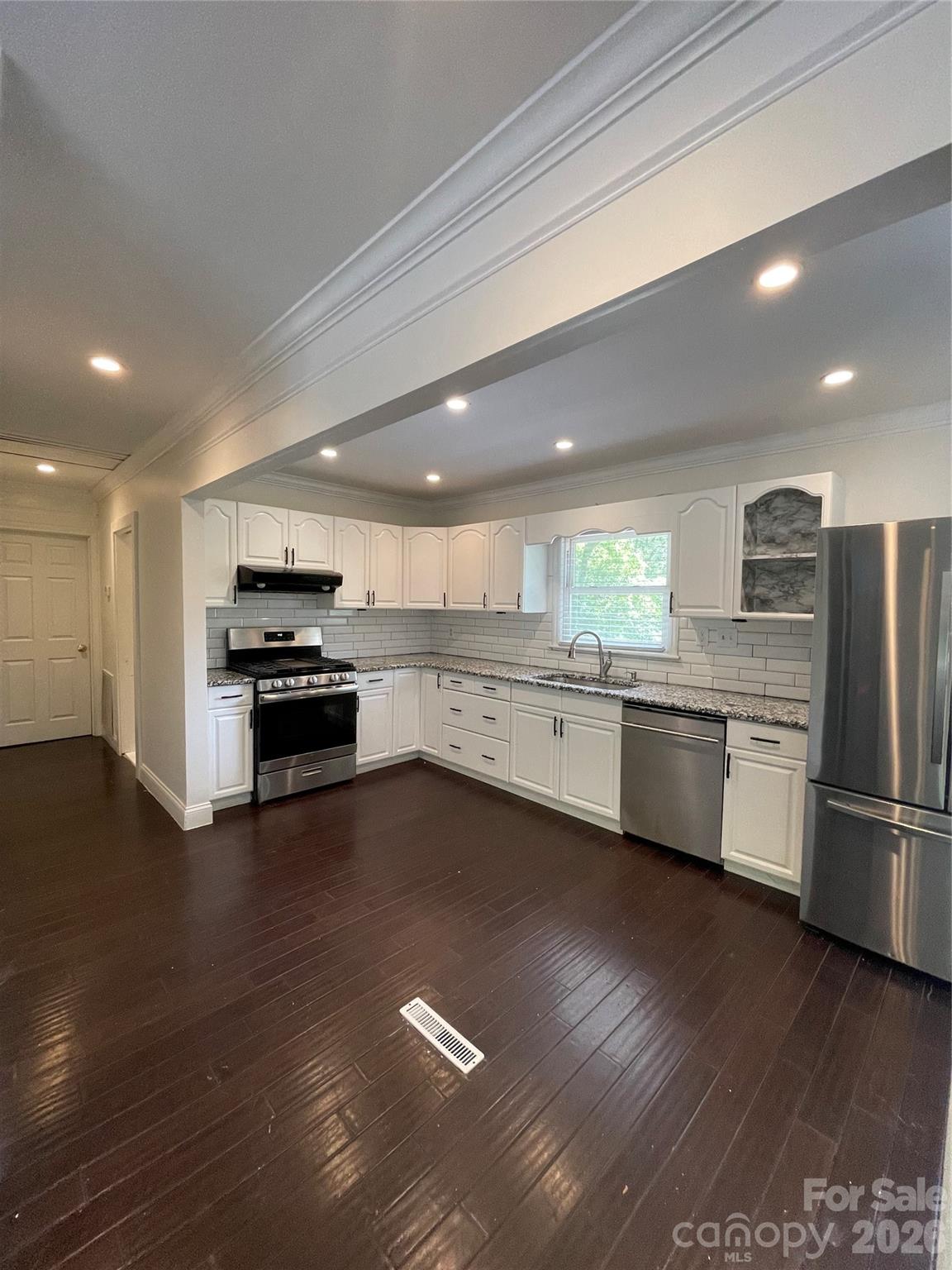 609 Glenn Street Gastonia NC 28052