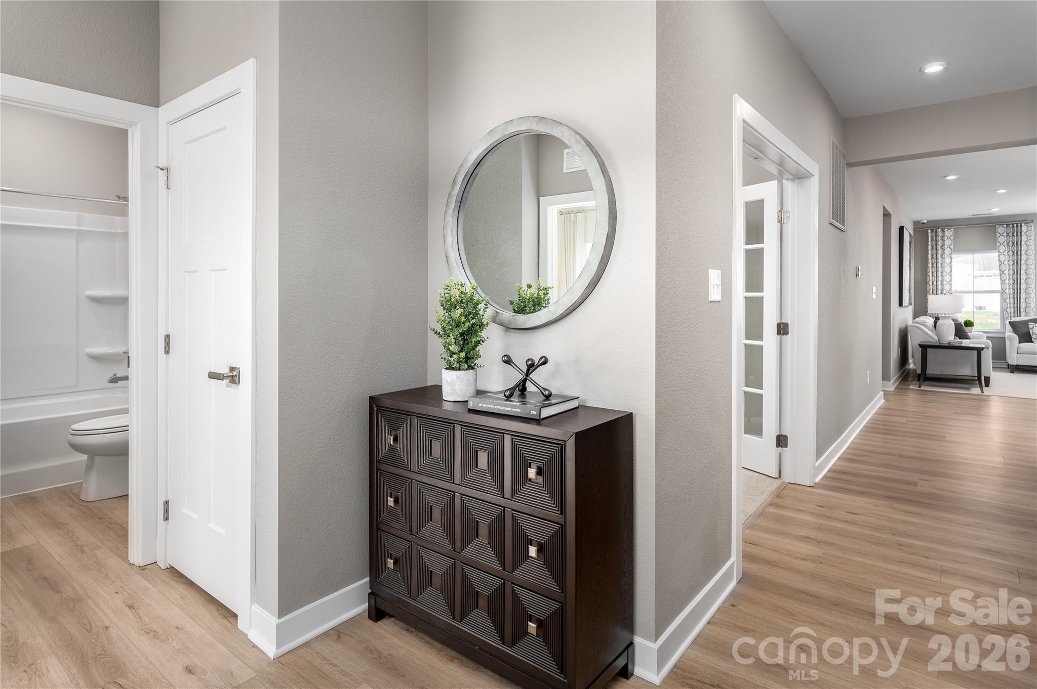 916 Heathway Drive Charlotte NC 28213